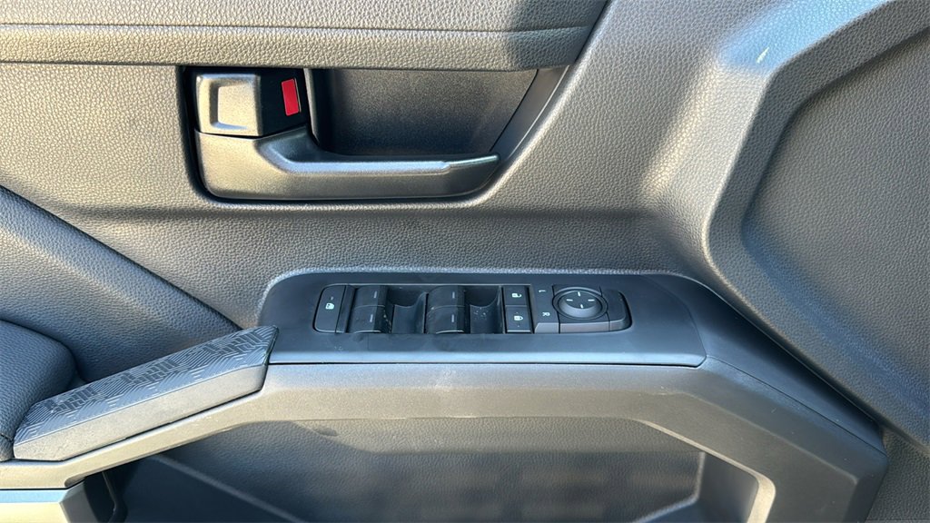 New 2025 Toyota Tacoma SR5 image 15