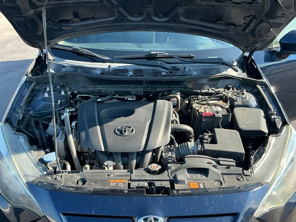 Used 2018 Toyota Yaris iA FWD image 12