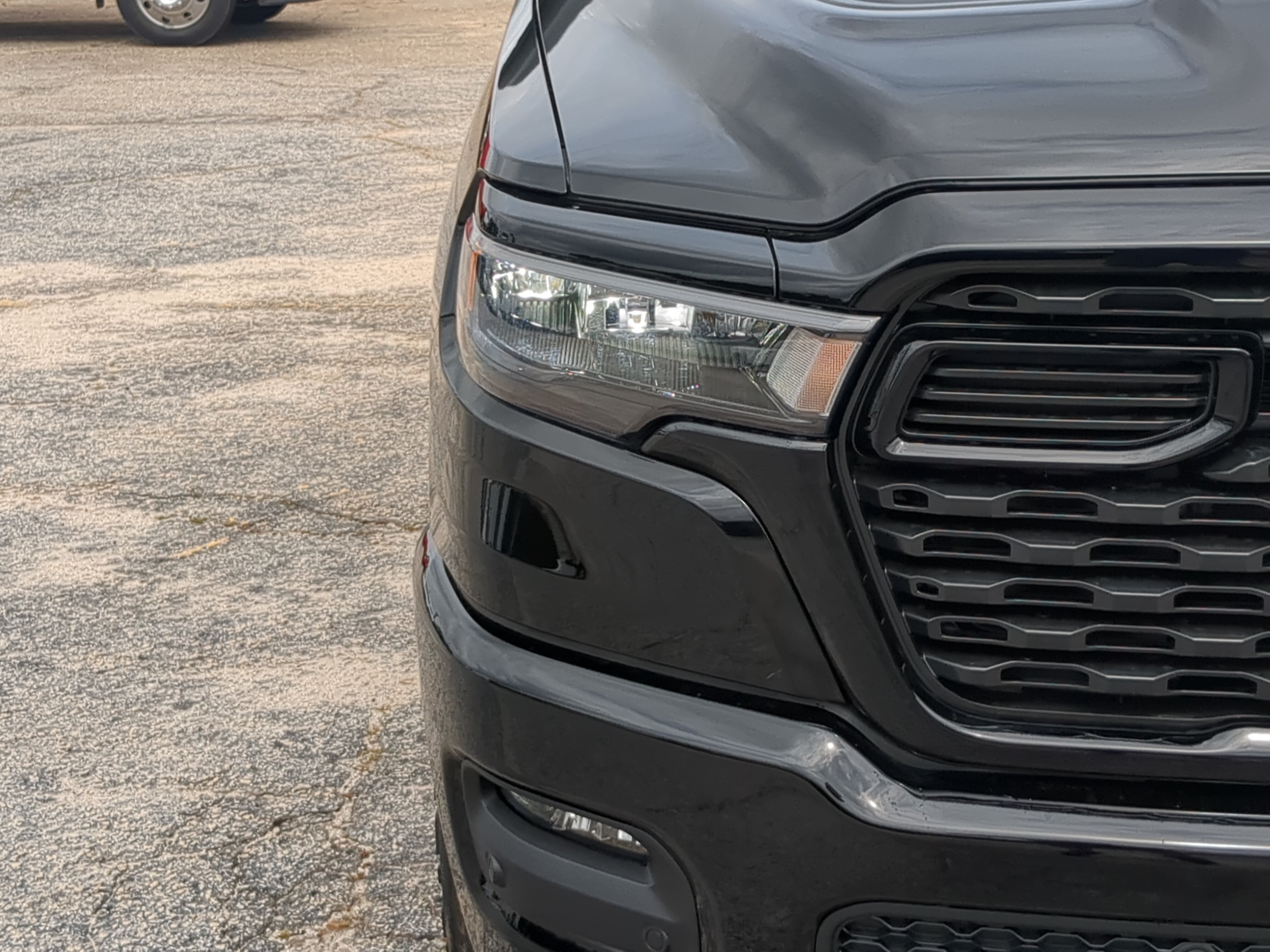 New 2026 RAM 1500 Express AWD/4WD image 8