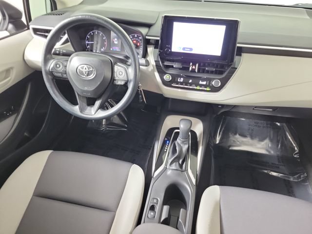 Used 2025 Toyota Corolla LE FWD image 15