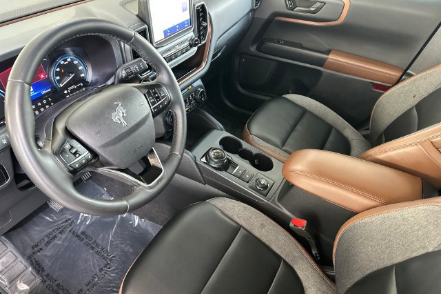 Used 2024 Ford Bronco Sport Outer Banks AWD/4WD image 10