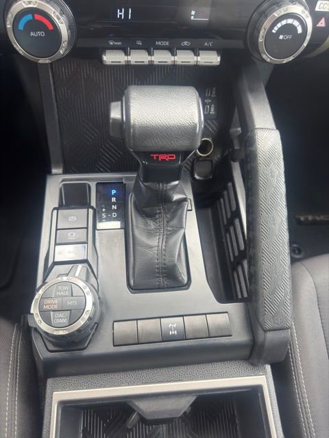 Used 2024 Toyota Tacoma TRD Off-Road AWD/4WD image 13