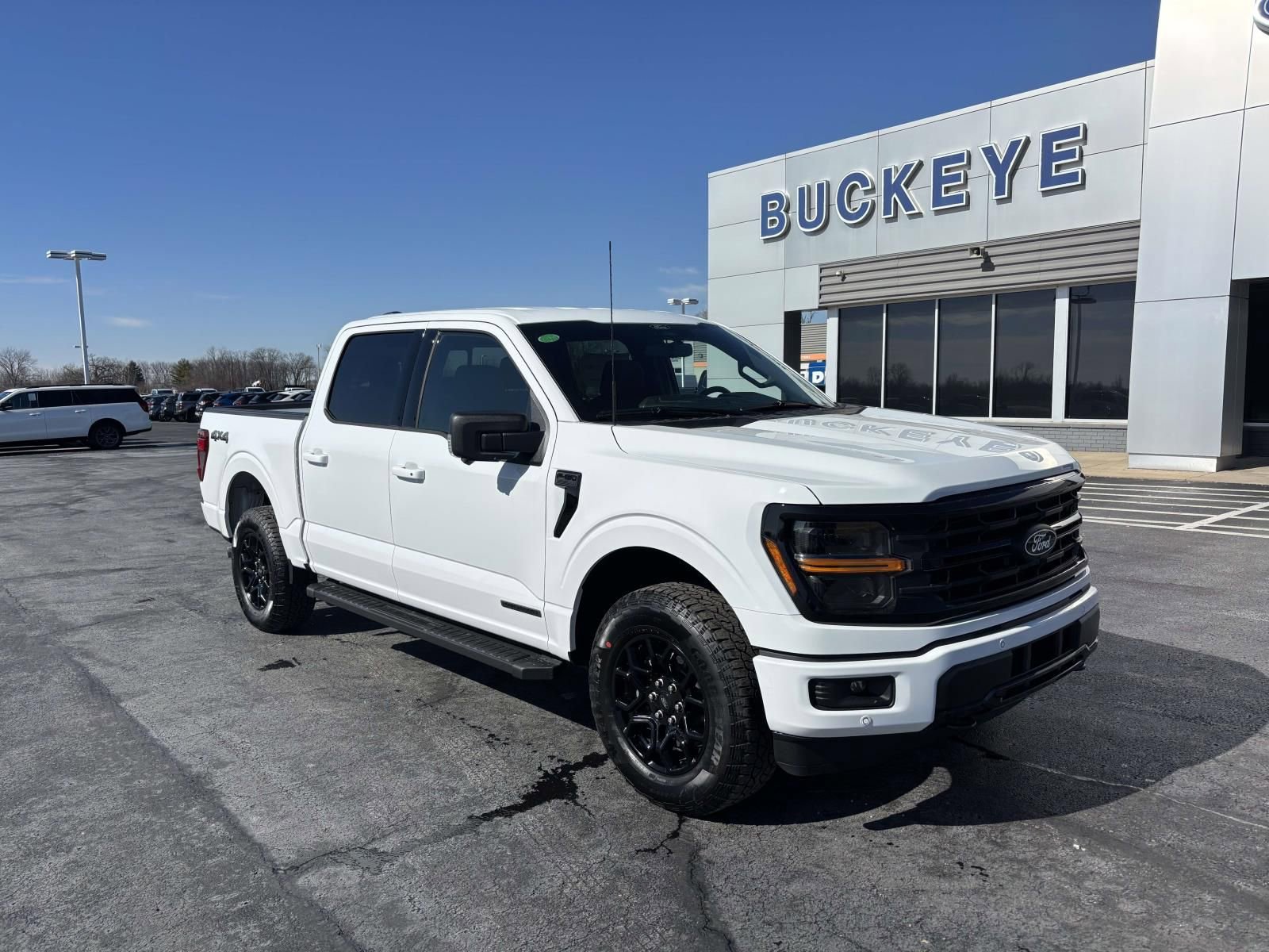 New 2025 Ford F150 XLT w/ Equipment Group 302A MID