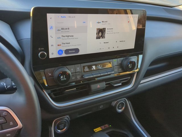 Certified 2025 Toyota Grand Highlander AWD image 11