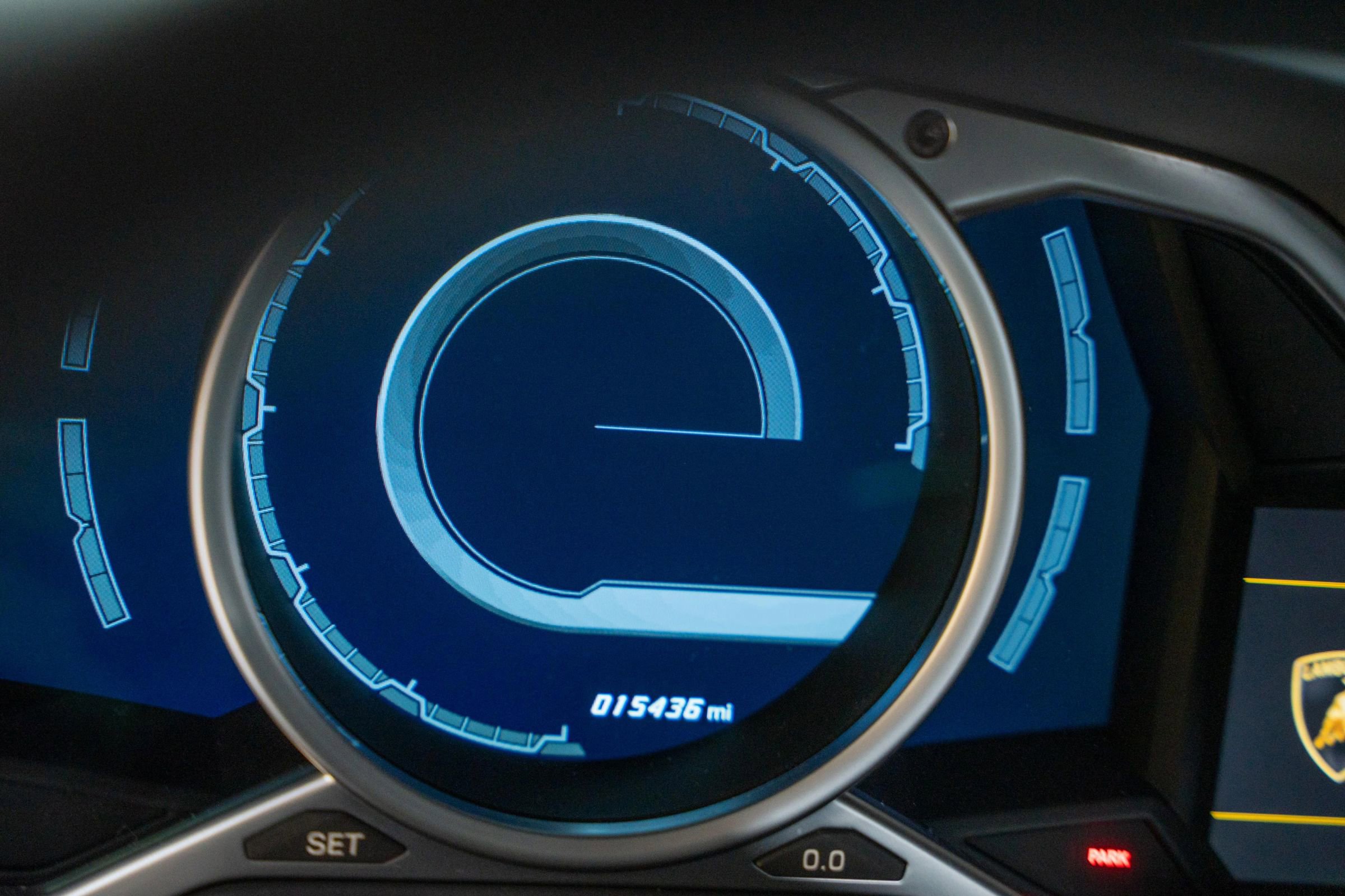 Used 2013 Lamborghini Aventador LP 700-4 image 30