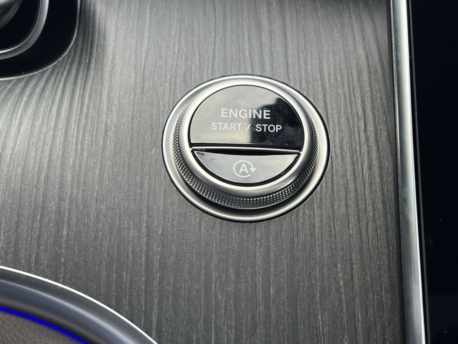 New 2026 Mercedes-Benz CLE 300 4MATIC Coupe image 38
