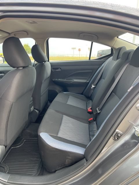 Used 2025 Nissan Versa SV w/ Trunk Package FWD image 10