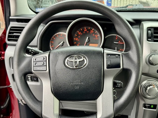 Used 2013 Toyota 4Runner SR5 w/ Convenience Pkg AWD/4WD image 16