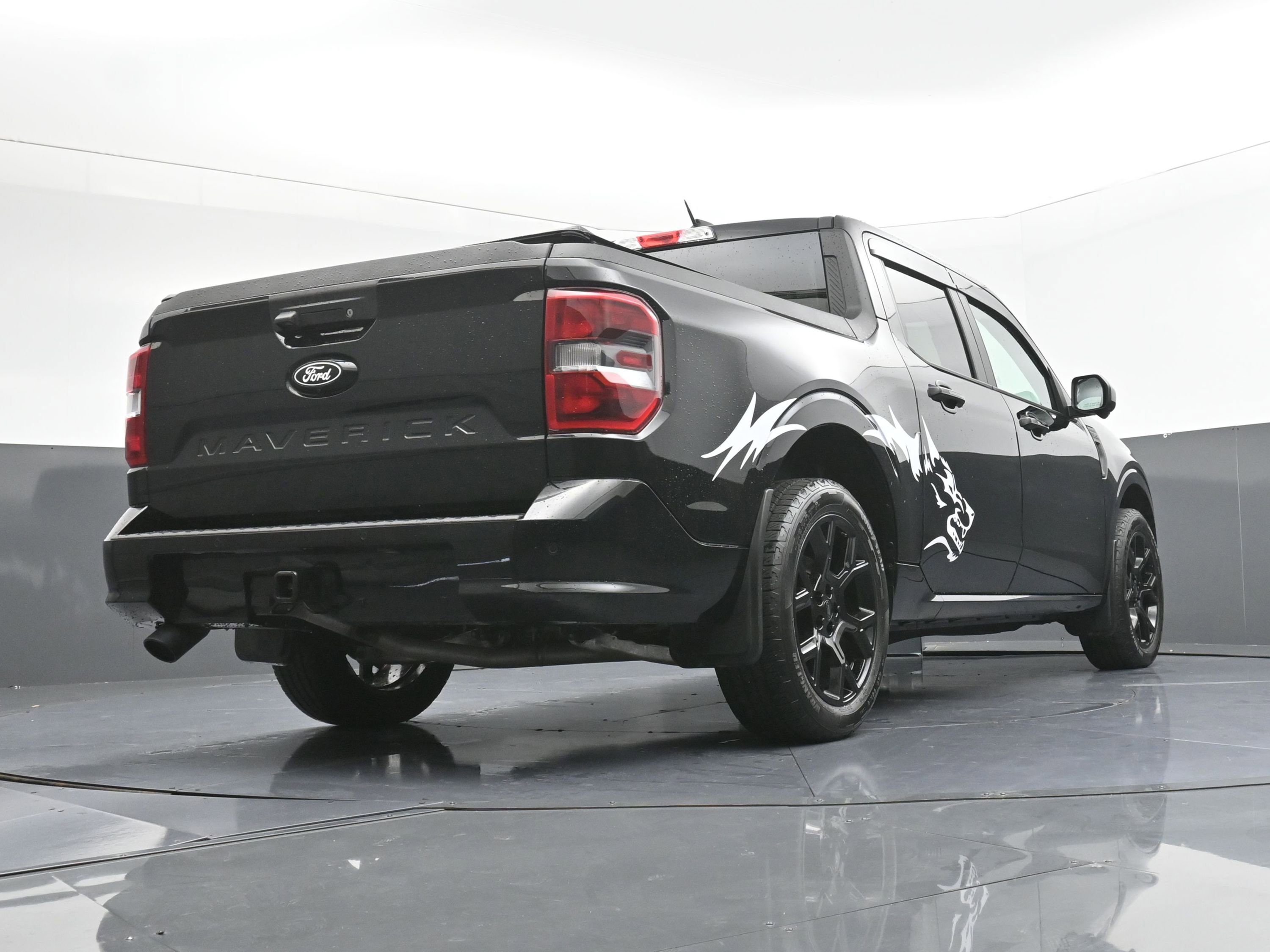 Used 2025 Ford Maverick Lobo AWD/4WD image 35