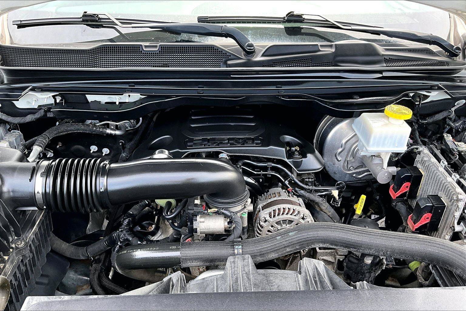 Used 2019 RAM 1500 Big Horn AWD/4WD image 11