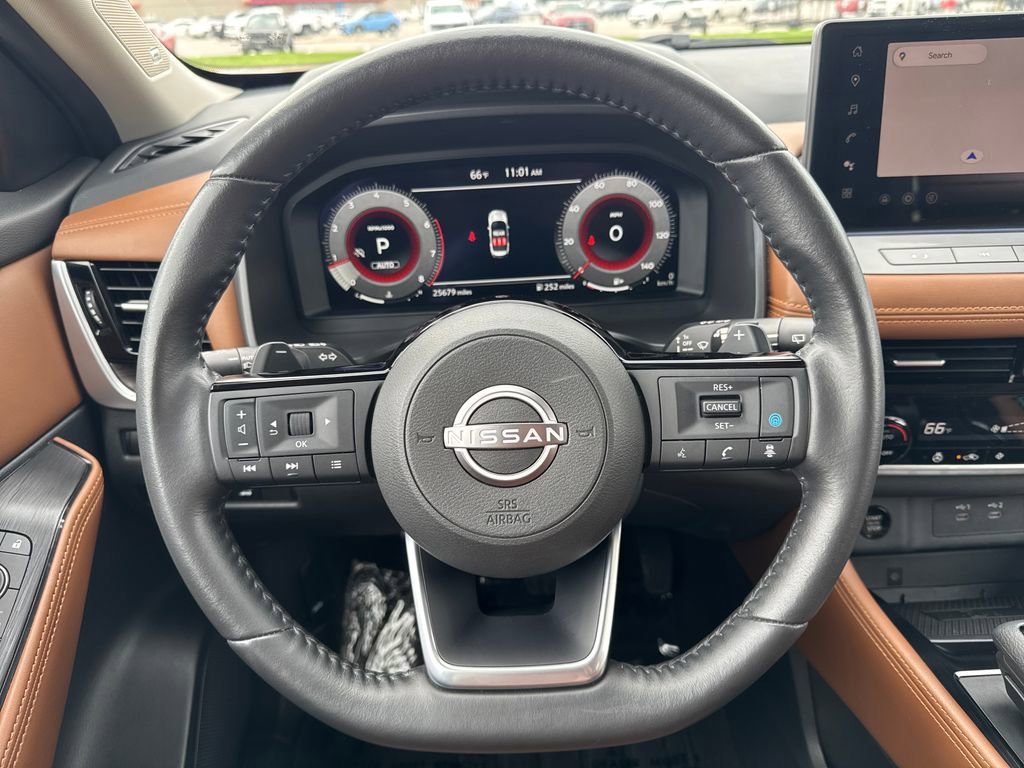 Used 2024 Nissan Rogue Platinum AWD/4WD image 20