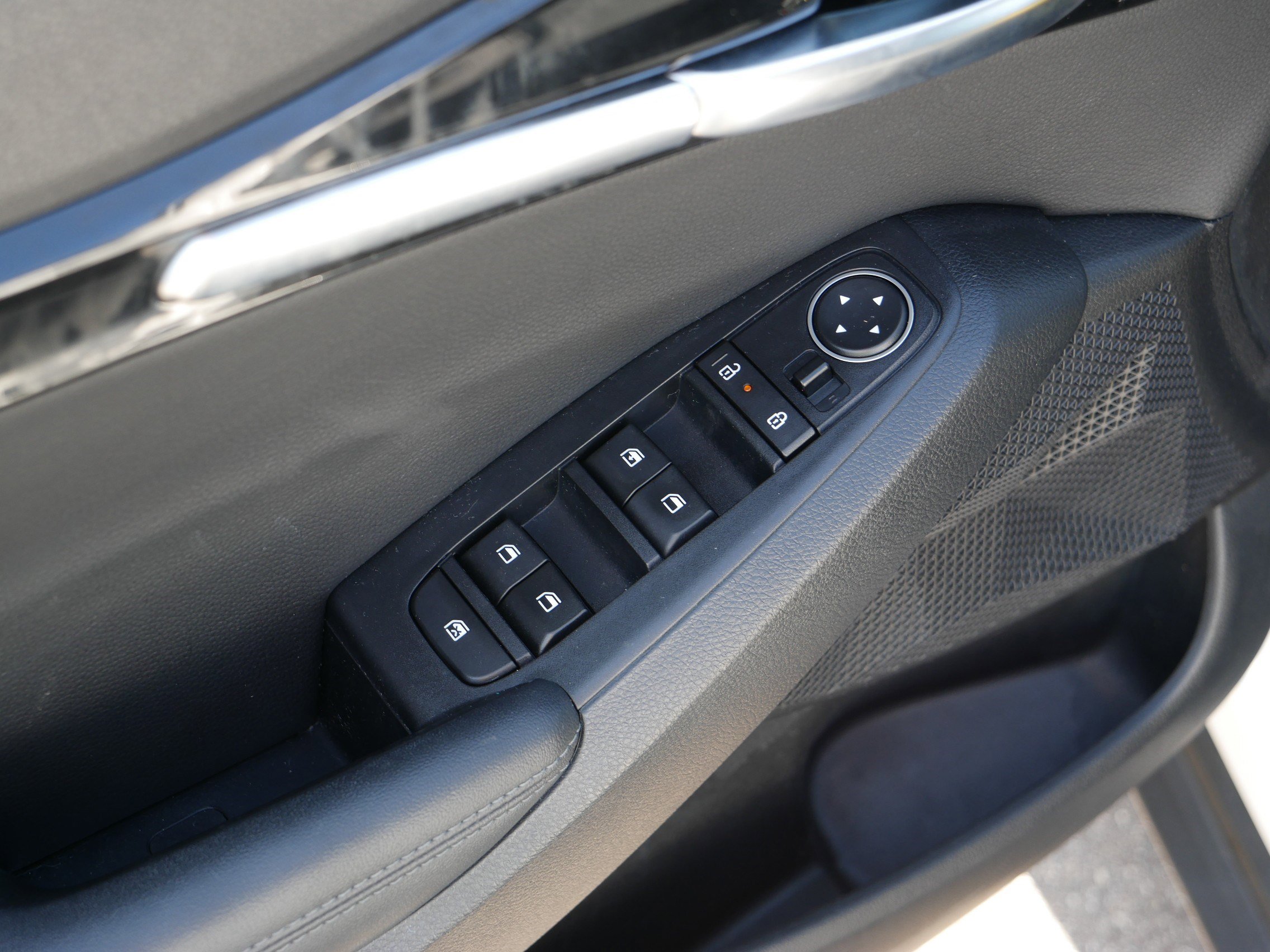 Certified 2024 Kia Seltos X-Line image 19