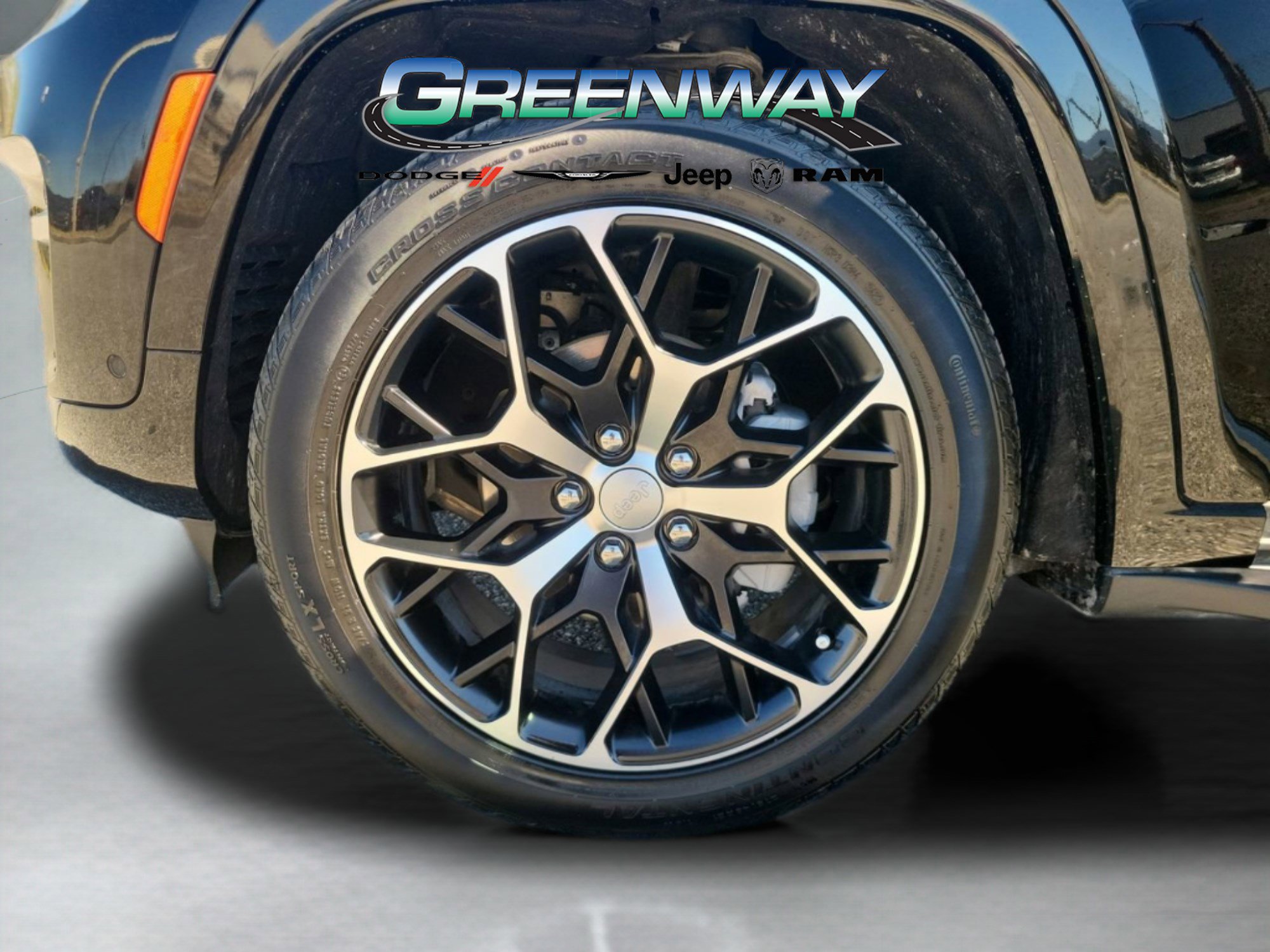 Used 2024 Jeep Grand Cherokee Summit image 34