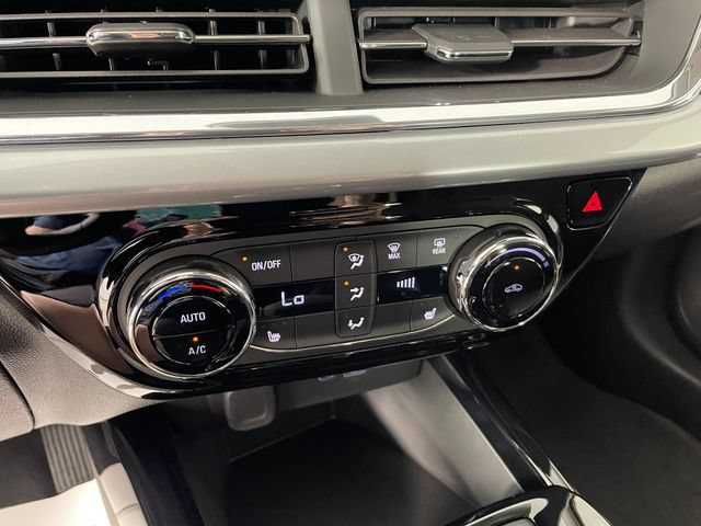 New 2026 Chevrolet Trax LT w/ Driver Confidence Package FWD image 6