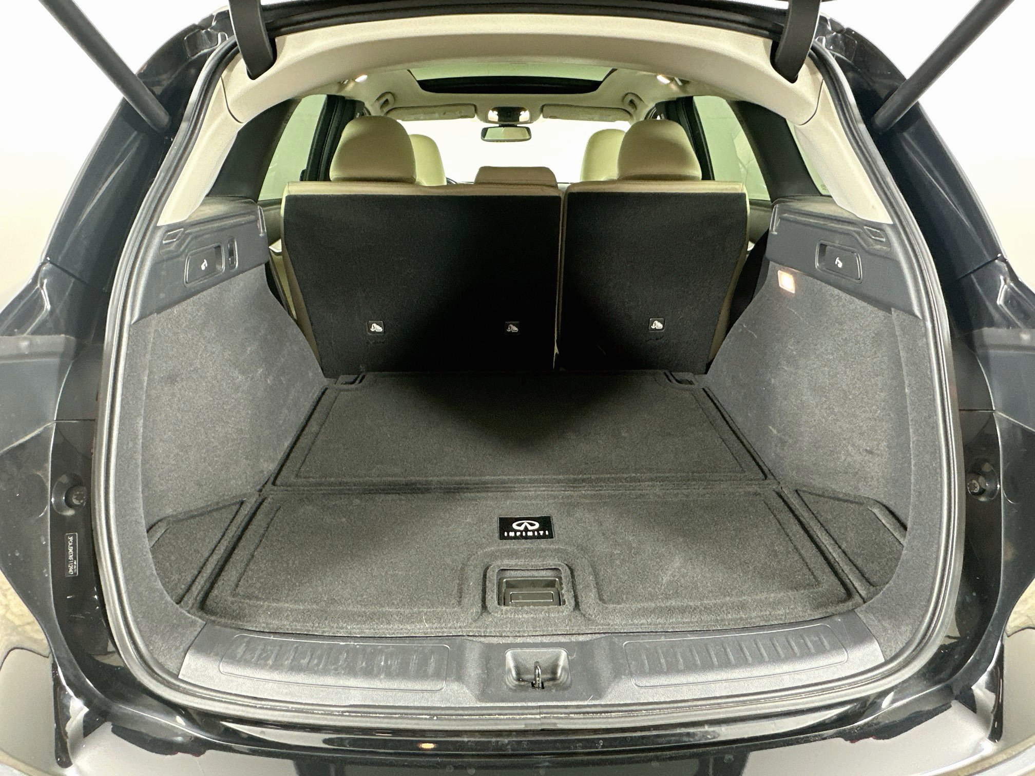 Used 2019 INFINITI QX50 Essential w/ Premium Heat Package AWD/4WD image 30