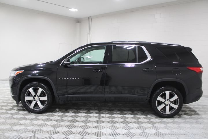 Used 2020 Chevrolet Traverse LT w/ LT Premium Package AWD/4WD image 8