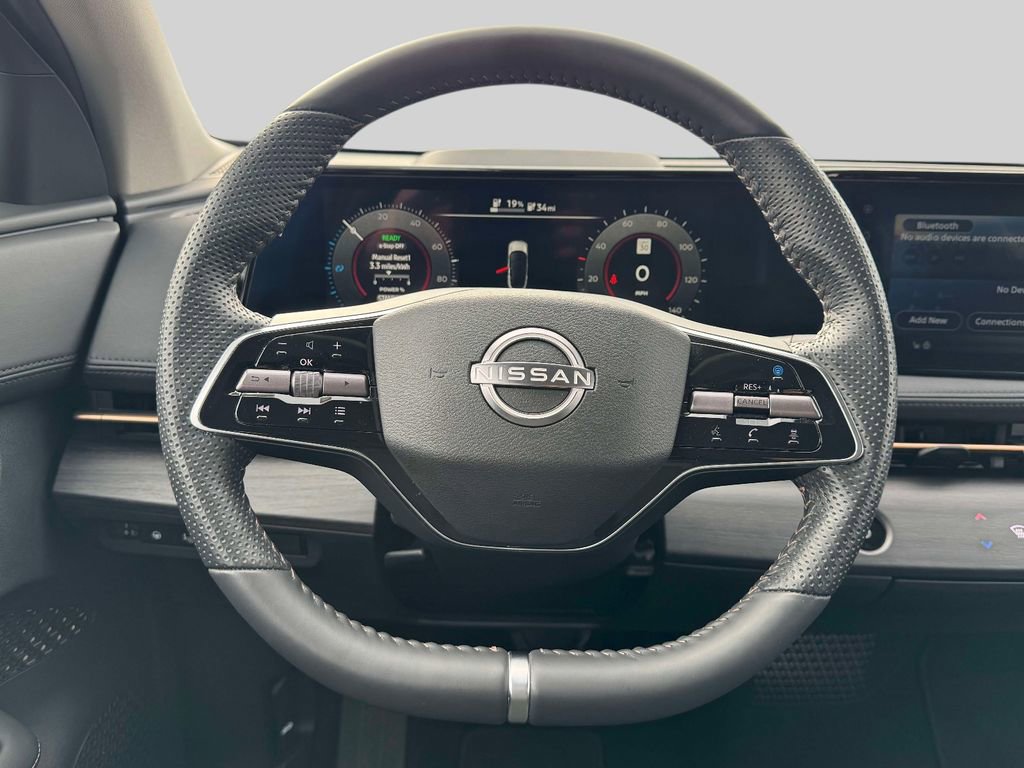 Used 2024 Nissan Ariya AWD image 14