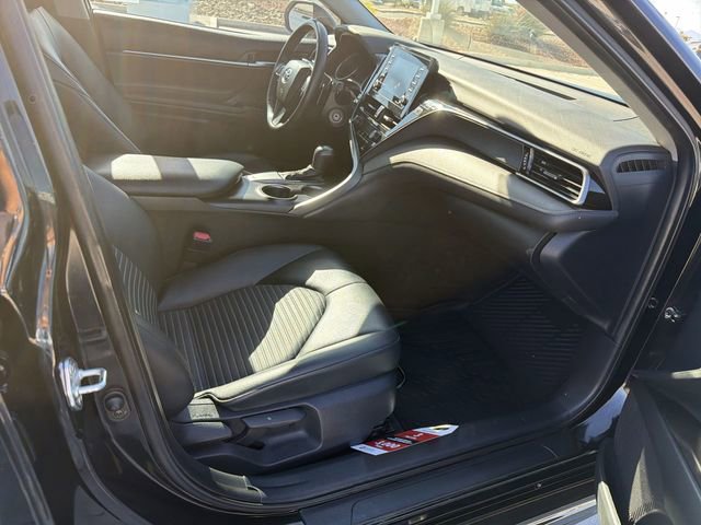 Used 2021 Toyota Camry SE w/ Blackout Package (TMS) FWD image 26