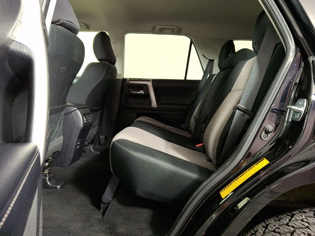 Used 2019 Toyota 4Runner SR5 AWD/4WD image 13