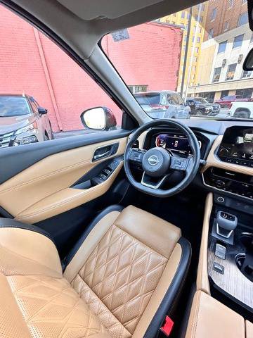 Certified 2023 Nissan Rogue Platinum w/ Platinum Premium Package image 25