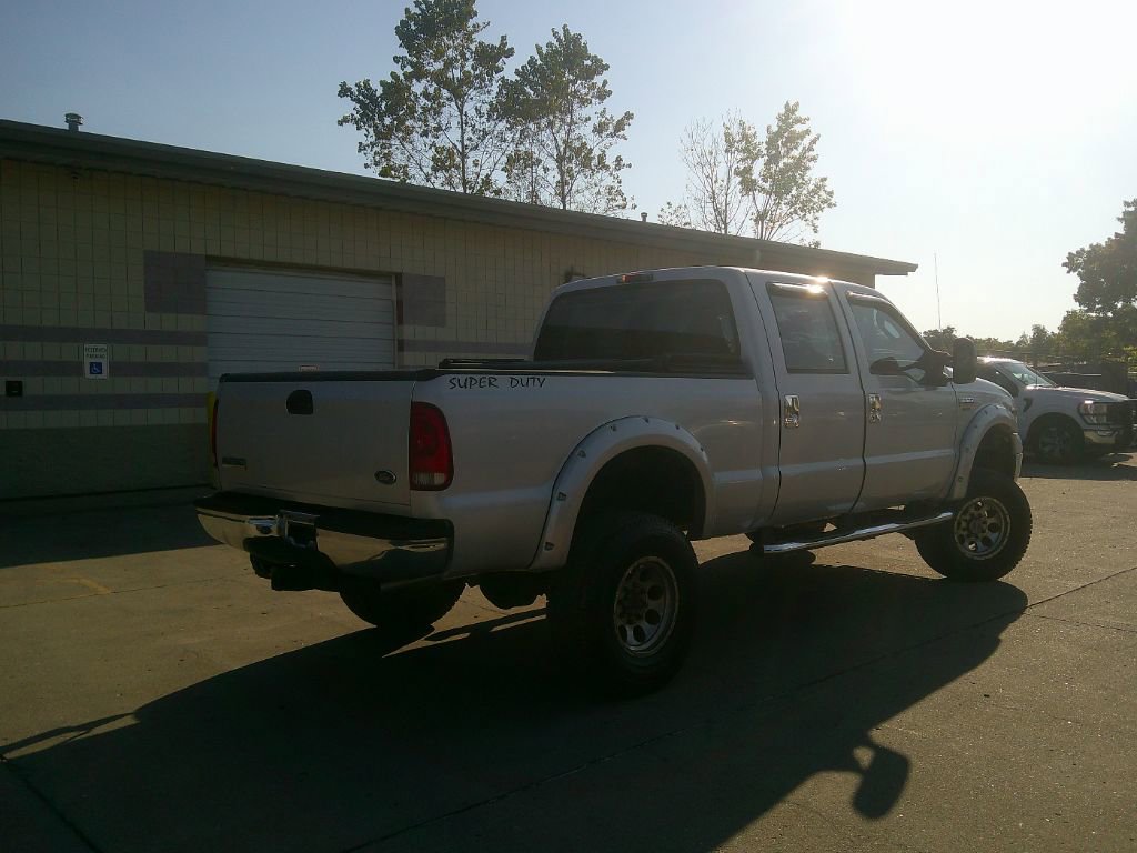 Used 2005 Ford F250 XLT image 4