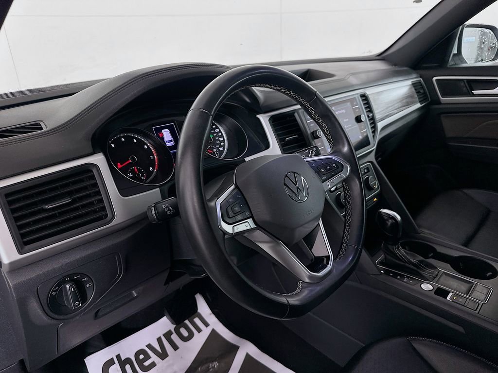 Used 2021 Volkswagen Atlas Cross Sport SE image 9