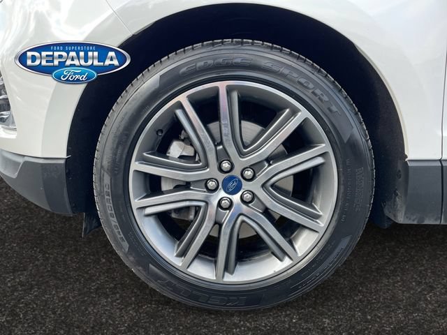 Certified 2022 Ford Edge Titanium w/ Equipment Group 301A AWD/4WD image 18
