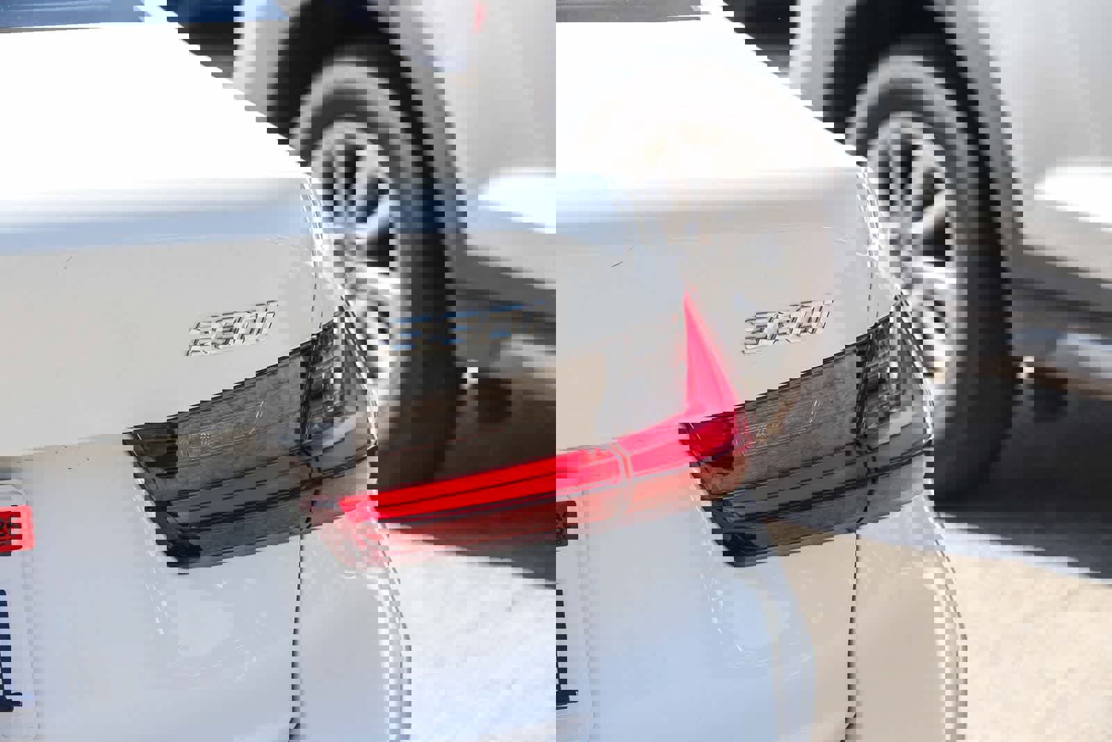 Used 2022 BMW 330i Sedan w/ Convenience Package image 11