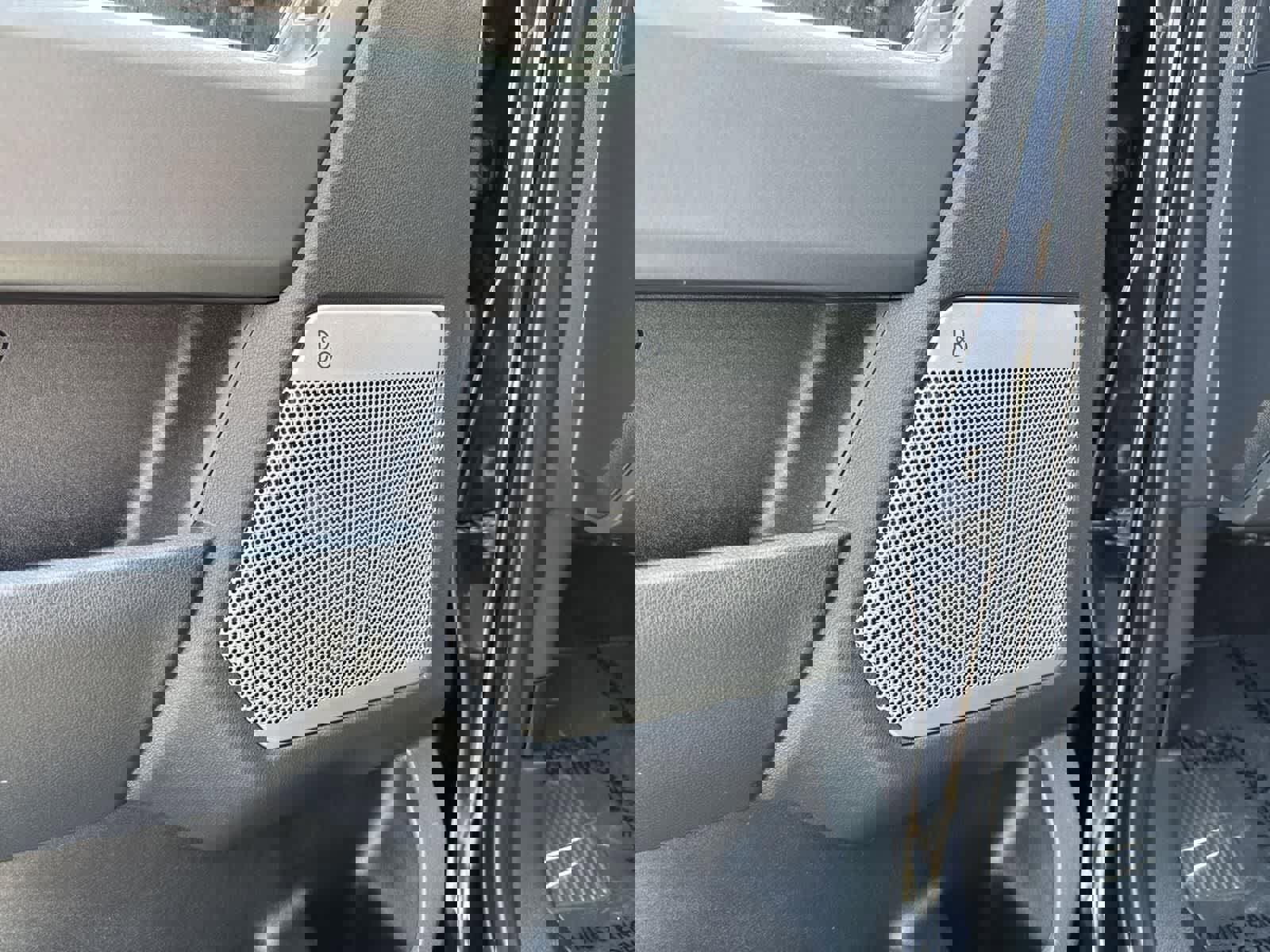 Used 2023 Ford F250 Lariat w/ Lariat Ultimate Package image 23