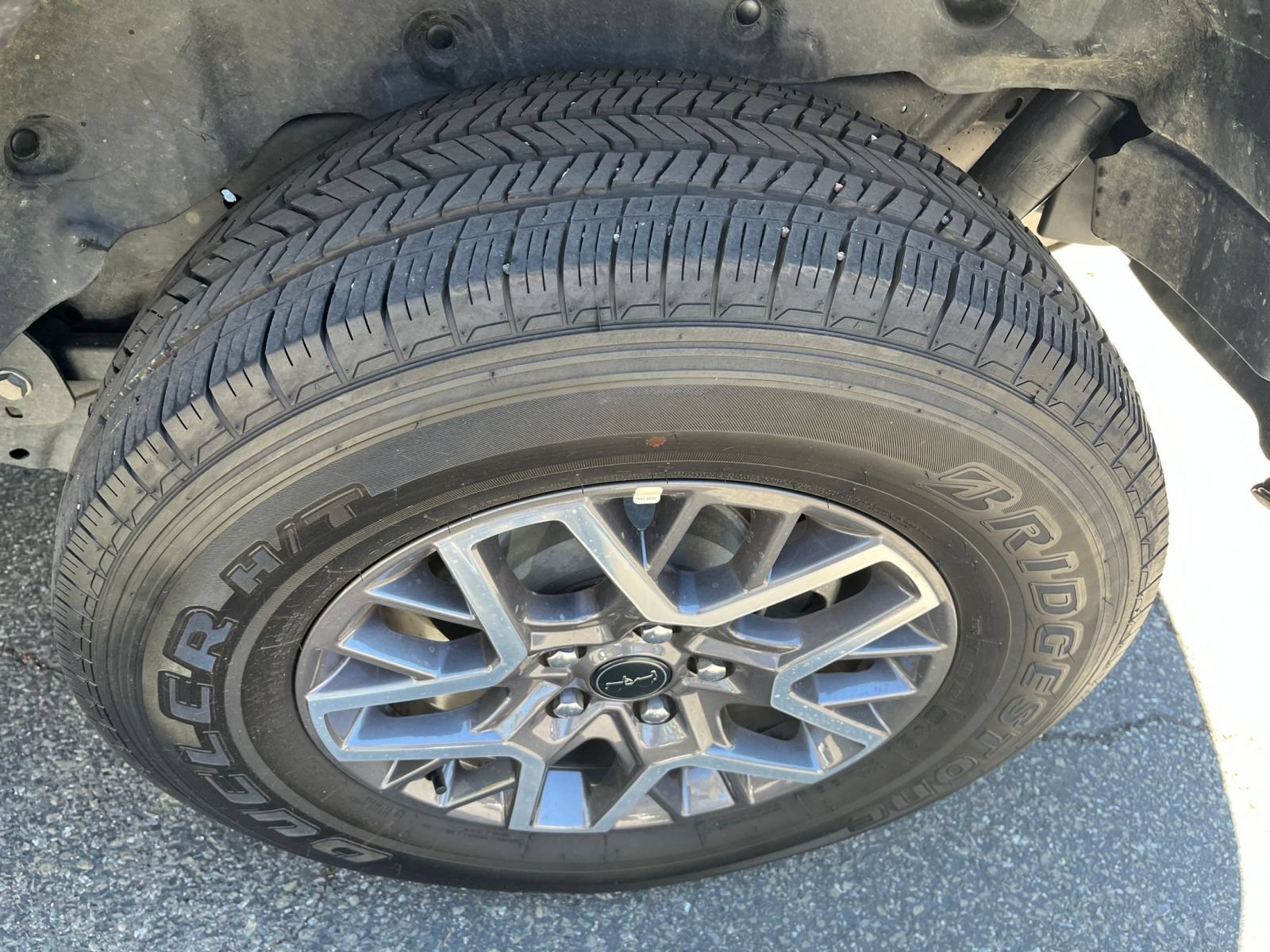 Used 2025 Jeep Wrangler Unlimited Sahara AWD/4WD image 30