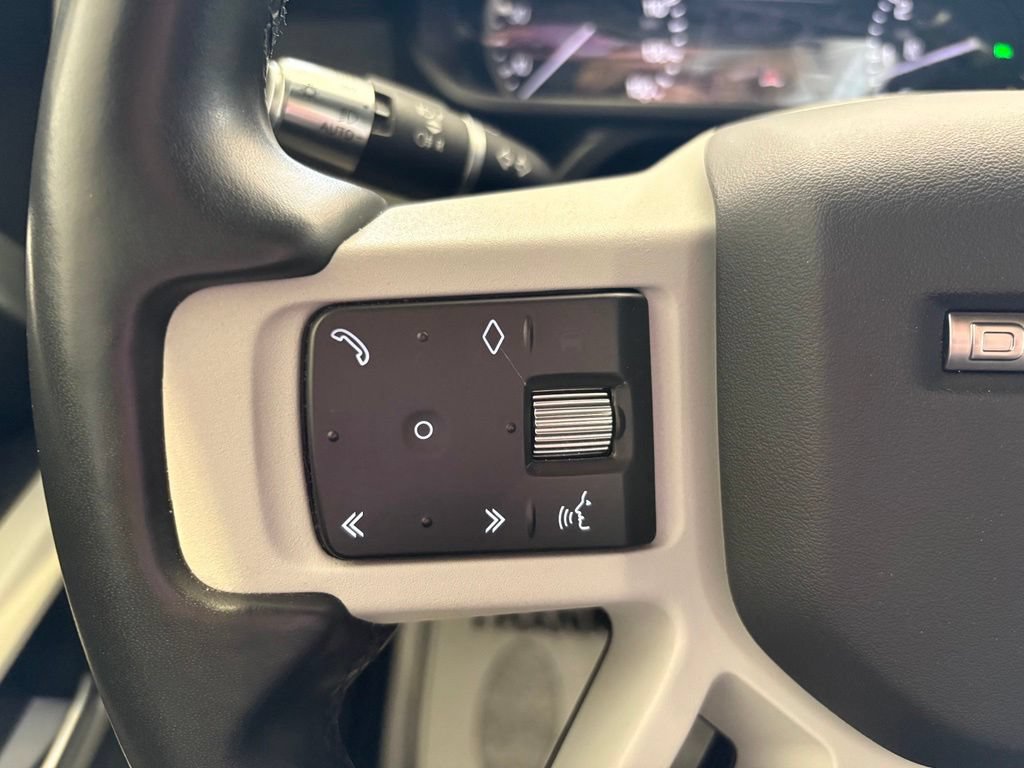 Used 2022 Land Rover Defender 110 SE AWD/4WD image 28