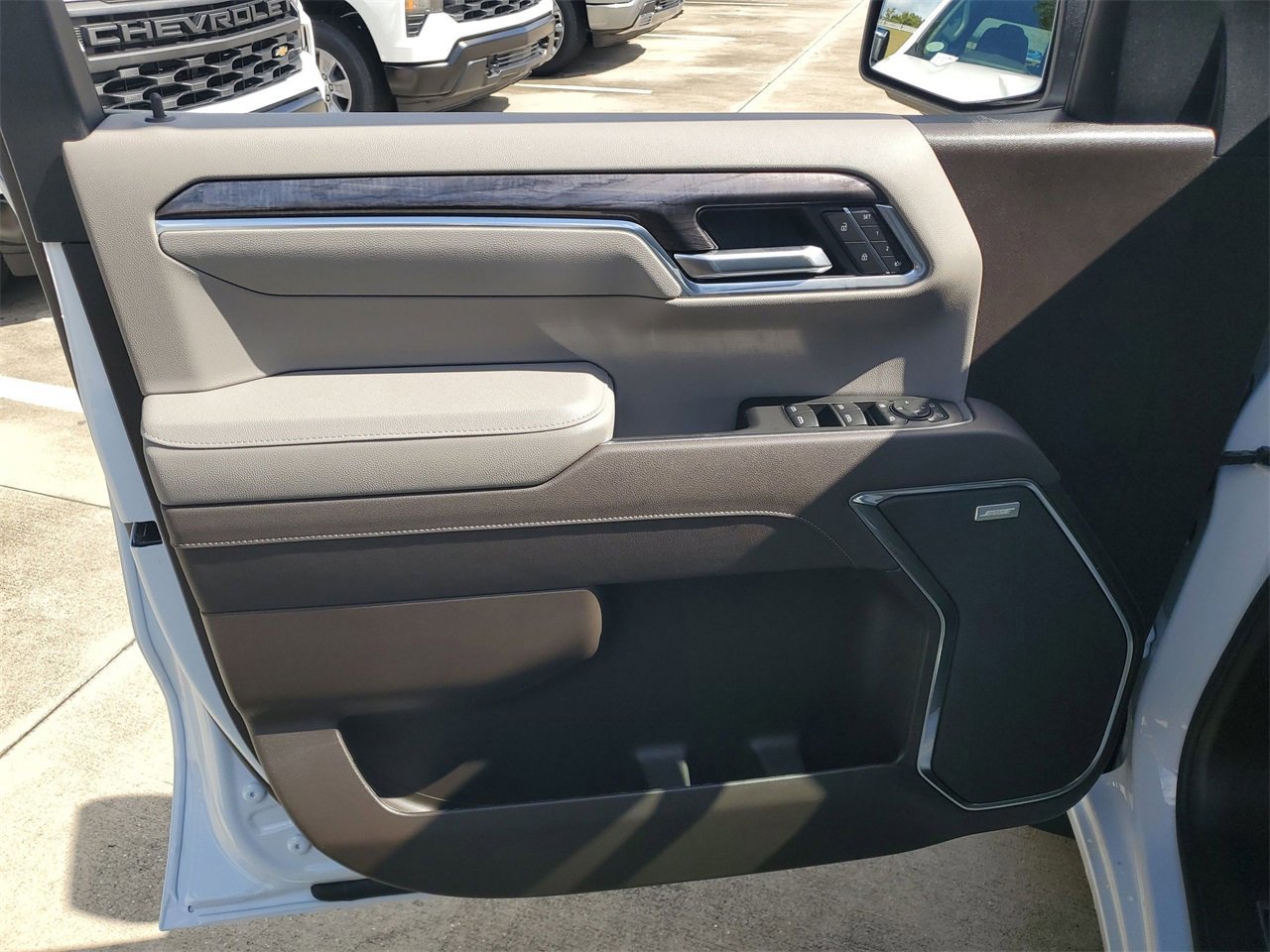 New 2026 Chevrolet Silverado 1500 LTZ w/ LTZ Premium Package image 13