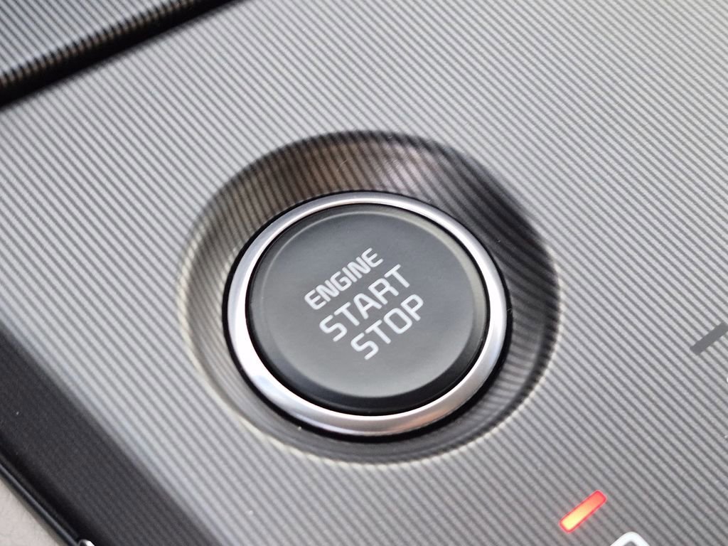 New 2026 Kia Sportage EX image 24