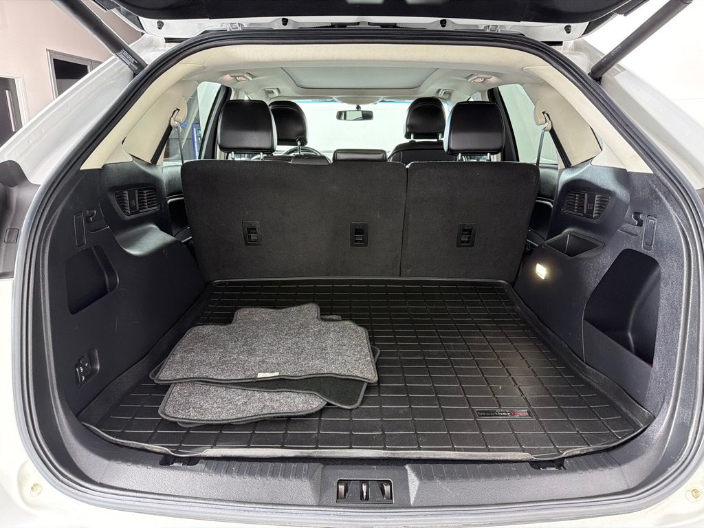 Used 2016 Ford Edge SEL w/ Equipment Group 201A FWD image 20