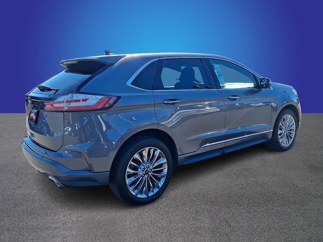 Used 2021 Ford Edge Titanium w/ Equipment Group 301A FWD image 4