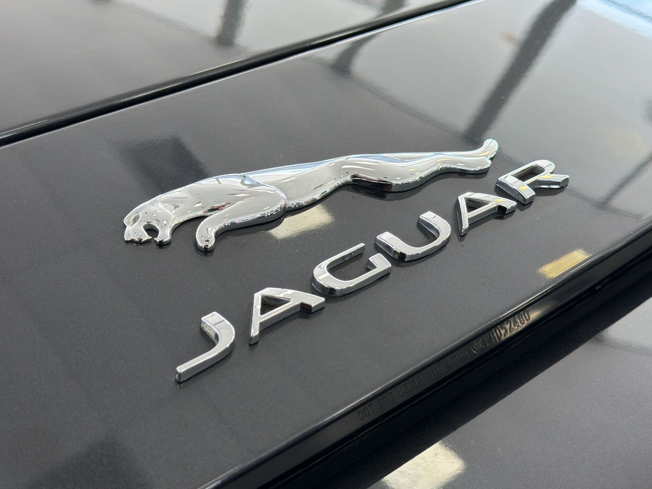Used 2016 Jaguar F-TYPE R AWD/4WD image 31
