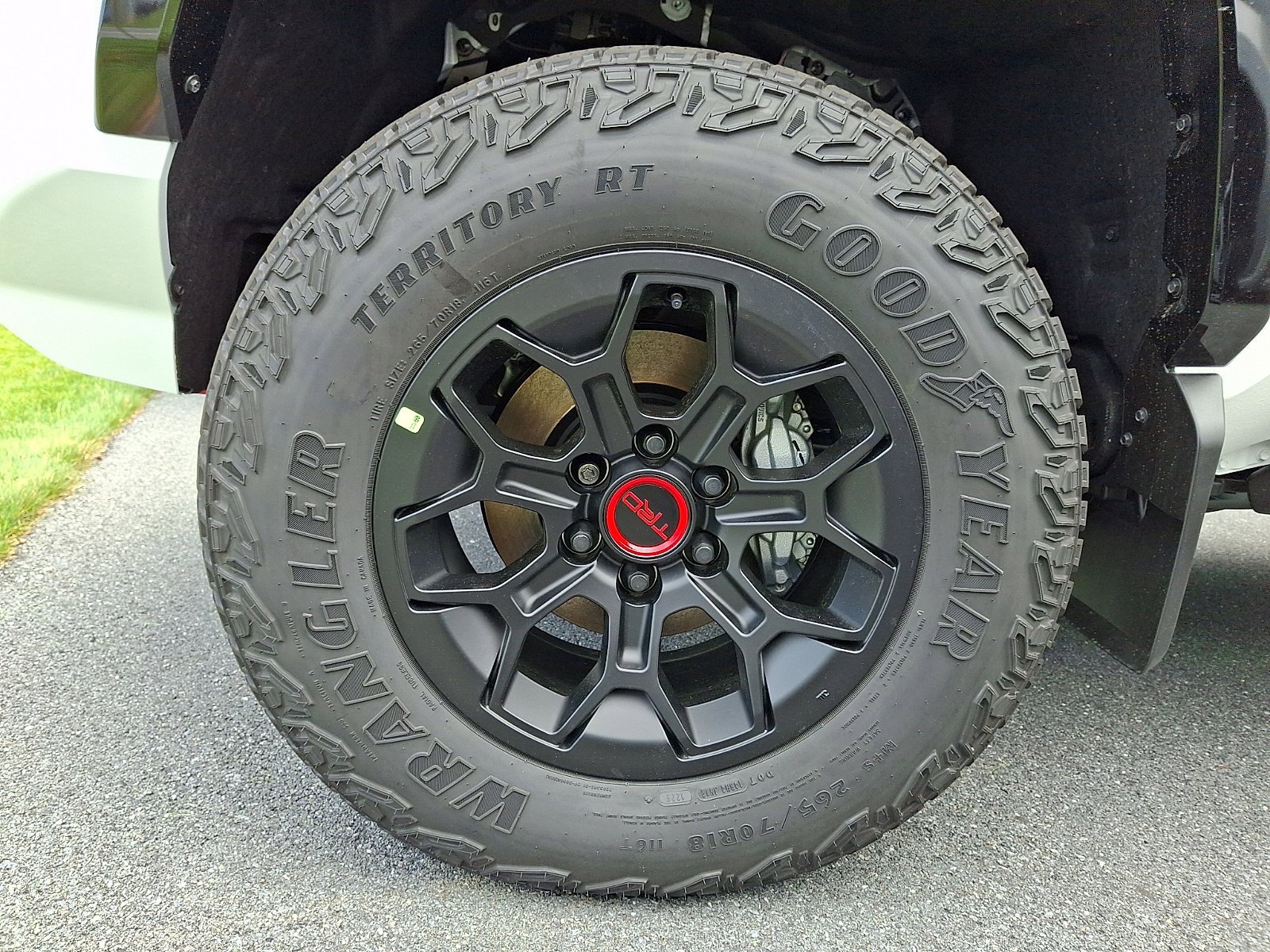 New 2026 Toyota Tacoma TRD Pro AWD/4WD image 4