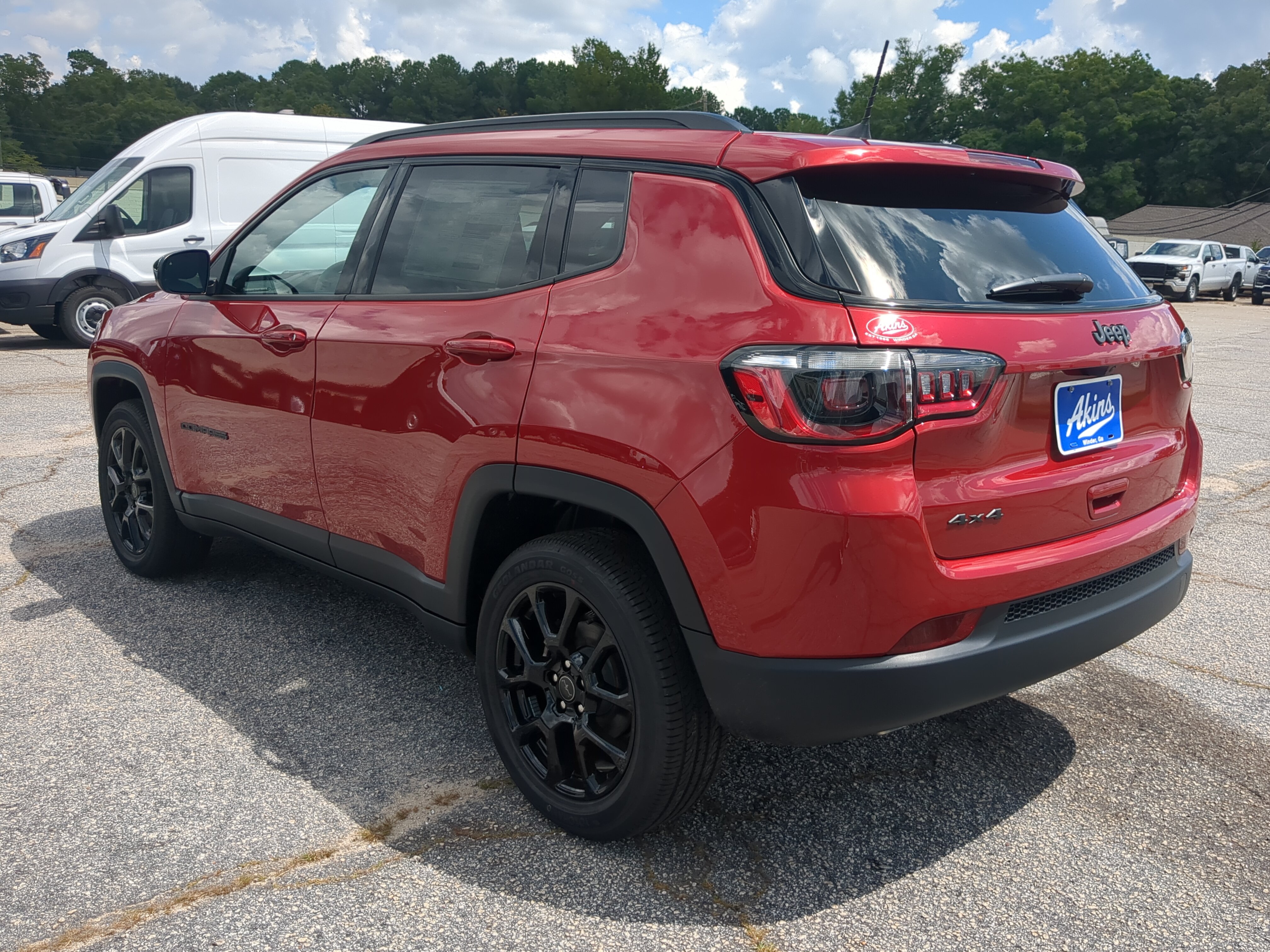 New 2026 Jeep Compass Latitude AWD/4WD image 5