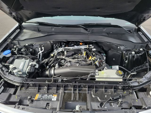 Used 2025 Ford Explorer Active image 26
