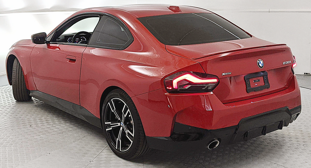 Used 2024 BMW 230i xDrive Coupe w/ M Sport Package AWD/4WD image 4