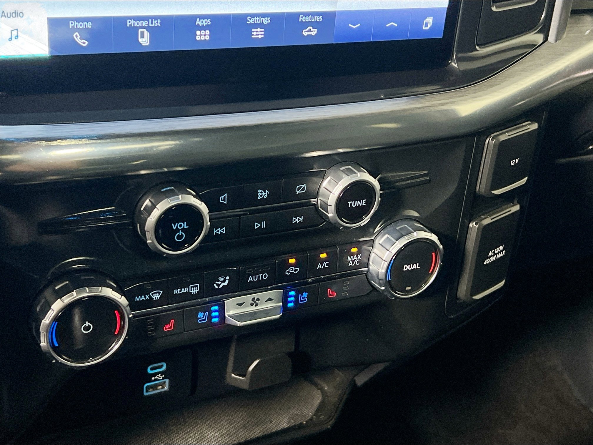 Used 2022 Ford F150 Lariat AWD/4WD image 27