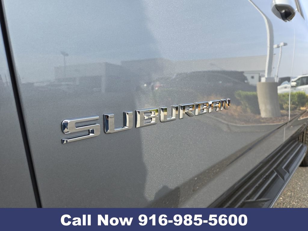 New 2026 Chevrolet Suburban LT image 36