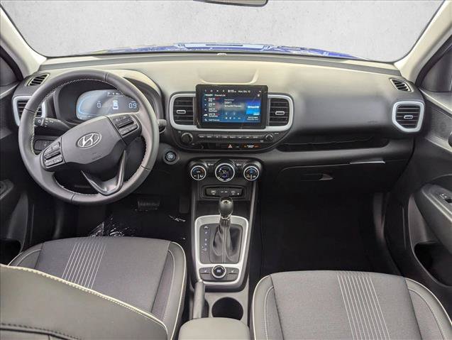 New 2025 Hyundai Venue Limited FWD image 14
