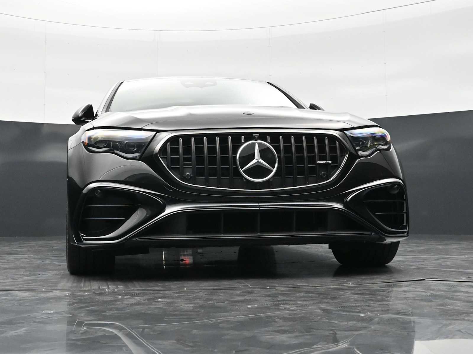Used 2025 Mercedes-Benz E 53 AMG e 4MATIC Sedan image 45