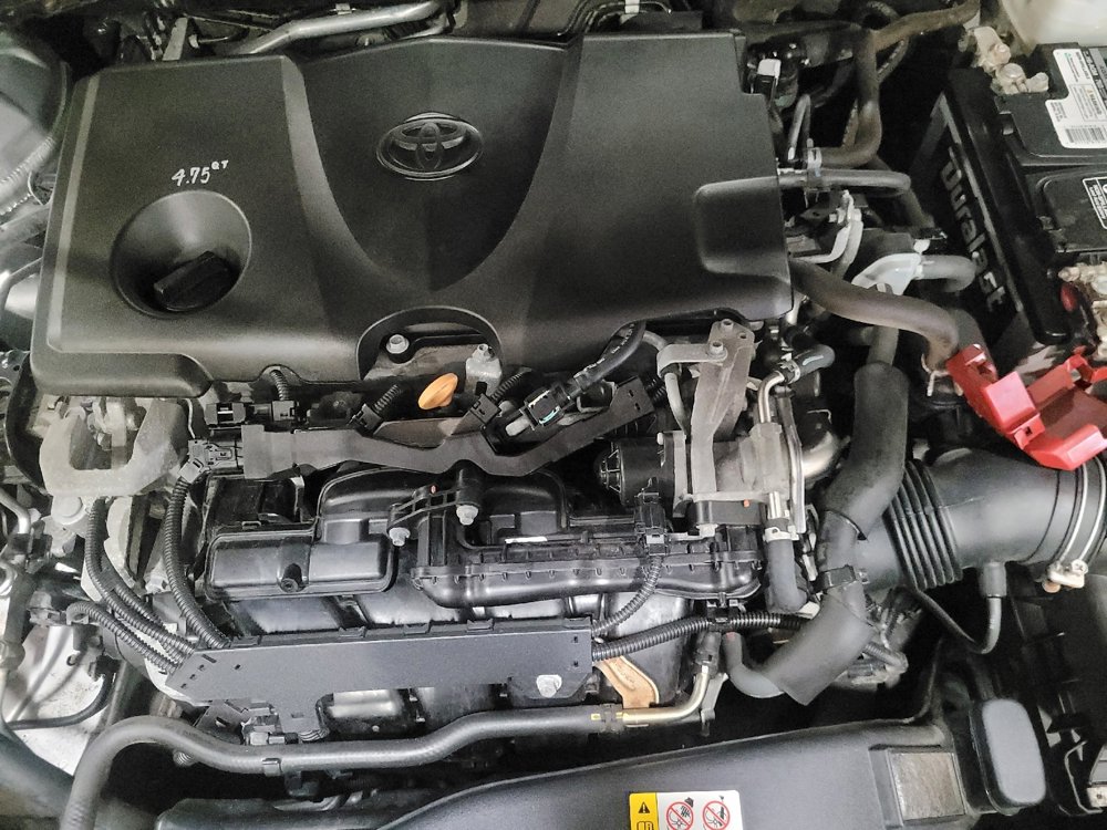 Used 2019 Toyota Camry LE image 30