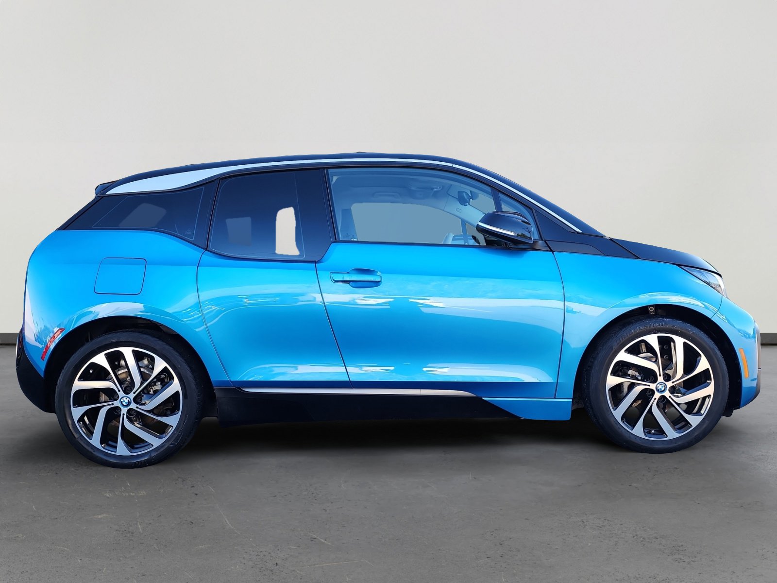 Used 2018 BMW i3 image 6