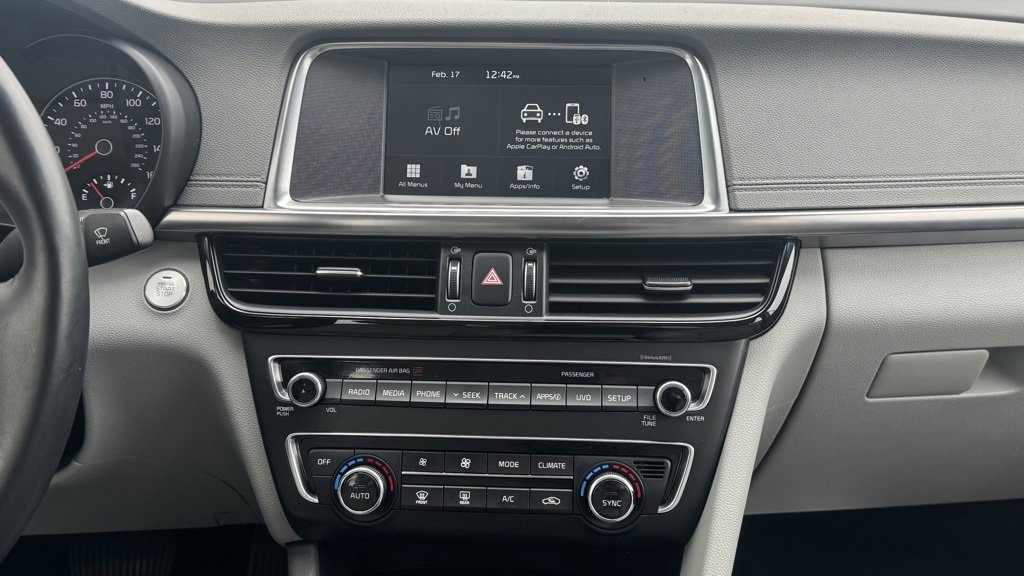Used 2018 Kia Optima EX w/ Premium Package image 13