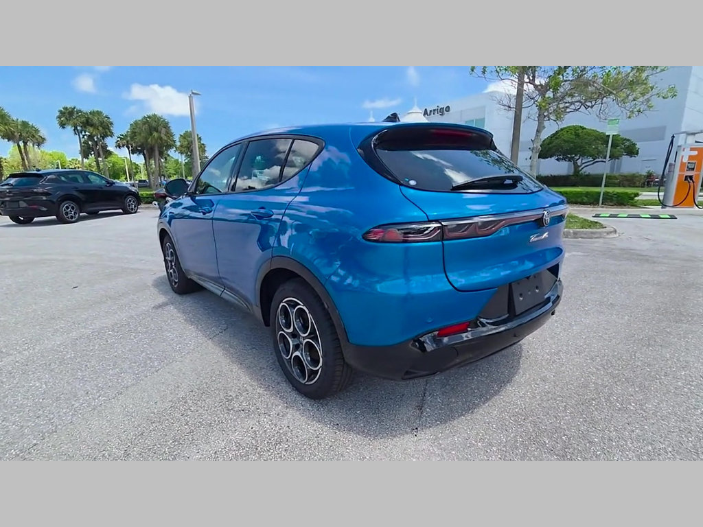 New 2026 Alfa Romeo Tonale w/ Active Assist Package AWD/4WD image 28
