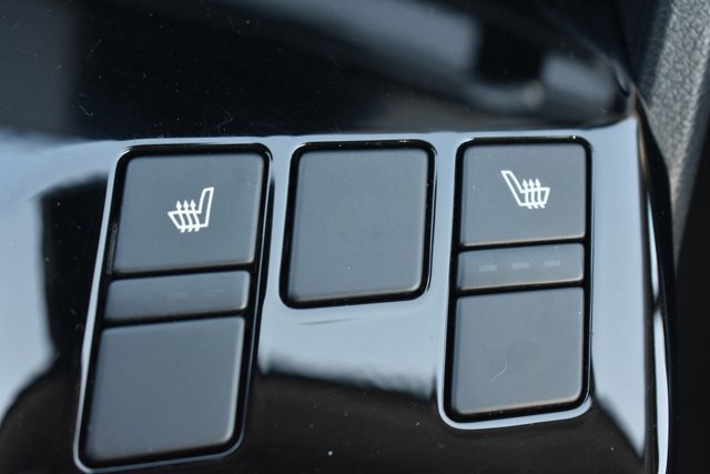 Used 2025 Kia Sportage EX image 29