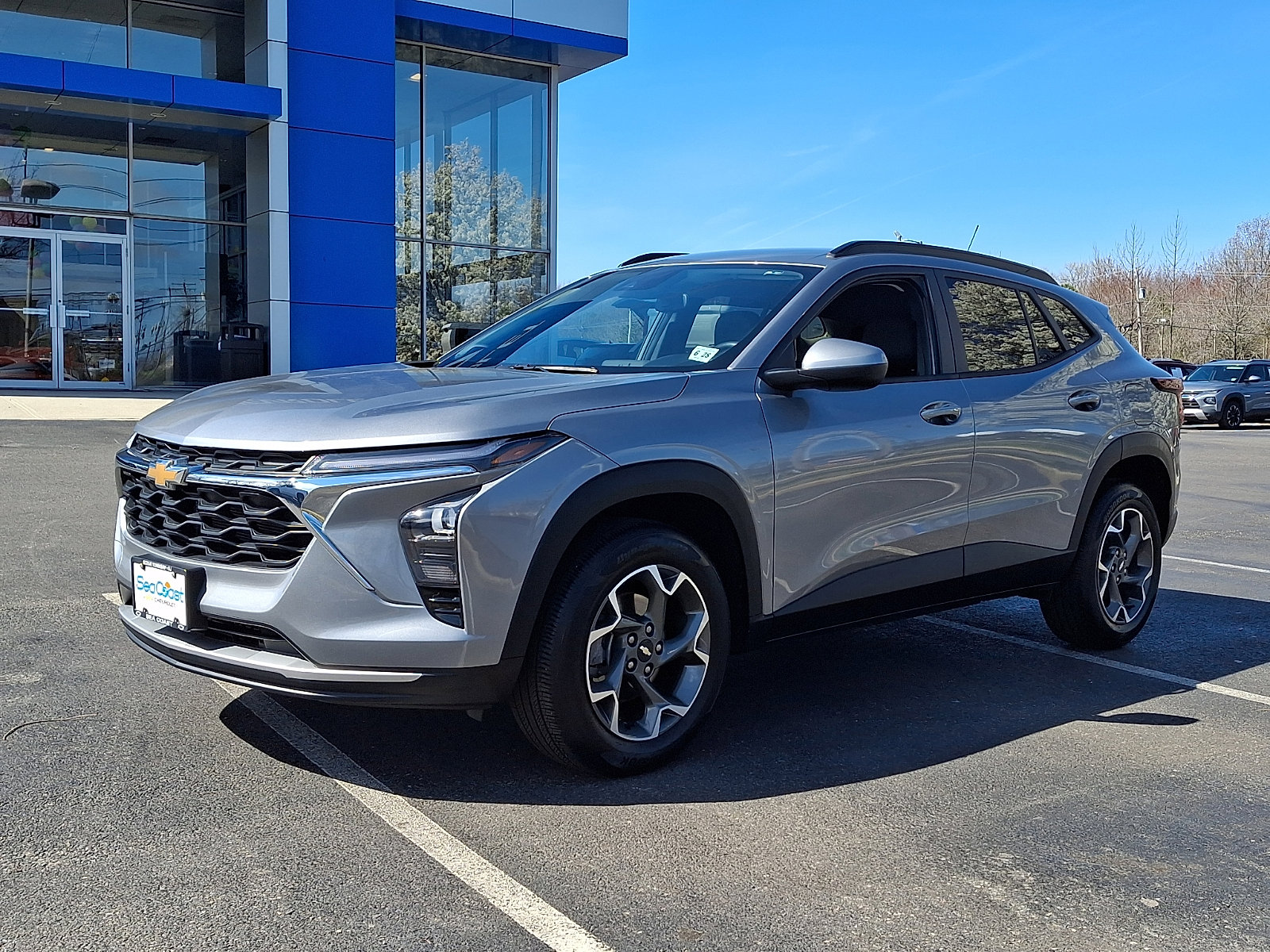 Used 2024 Chevrolet Trax LT w/ Driver Confidence Package image 3